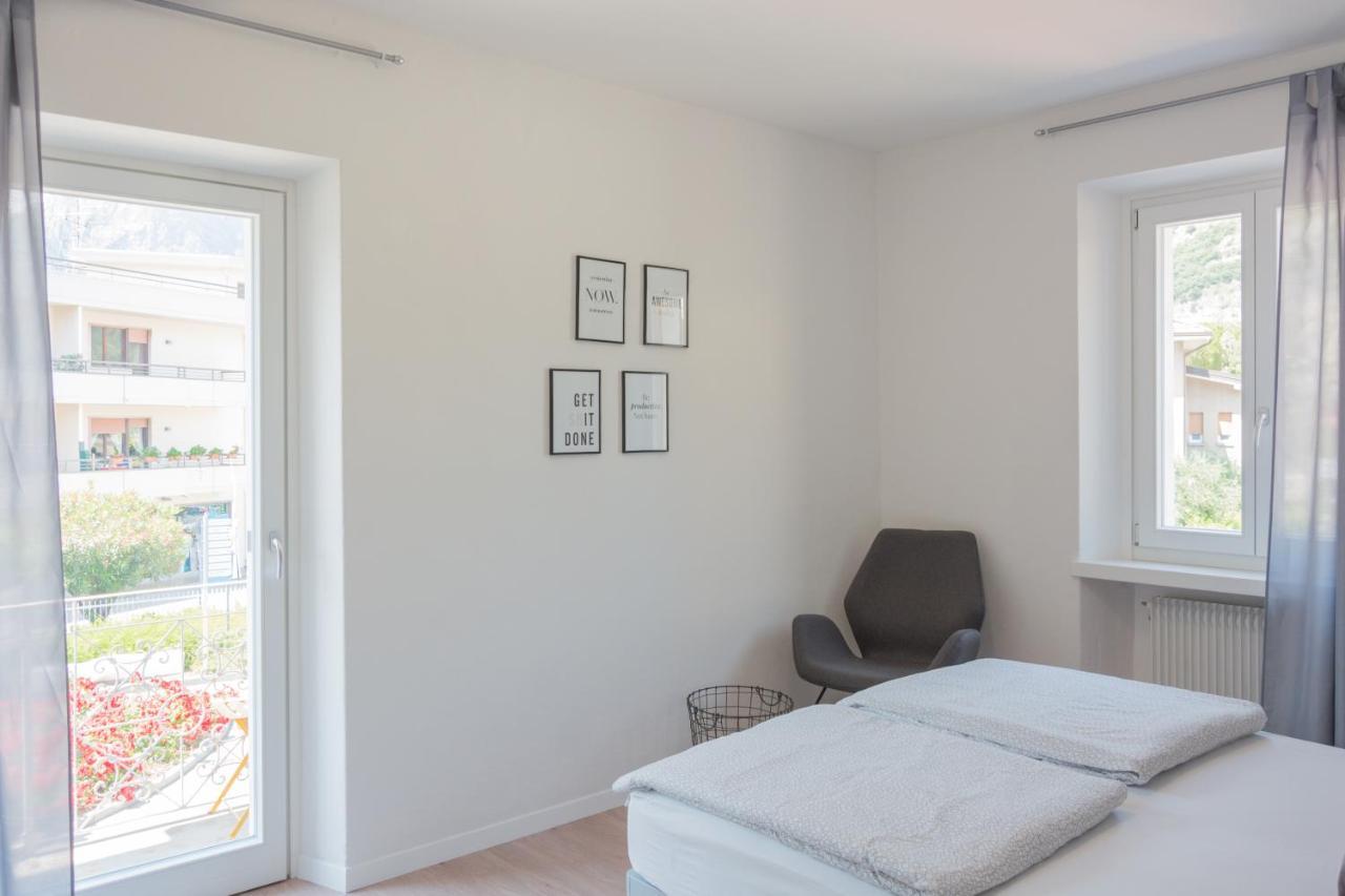 Nirvana Apartments Torbole Sul Garda Exterior photo